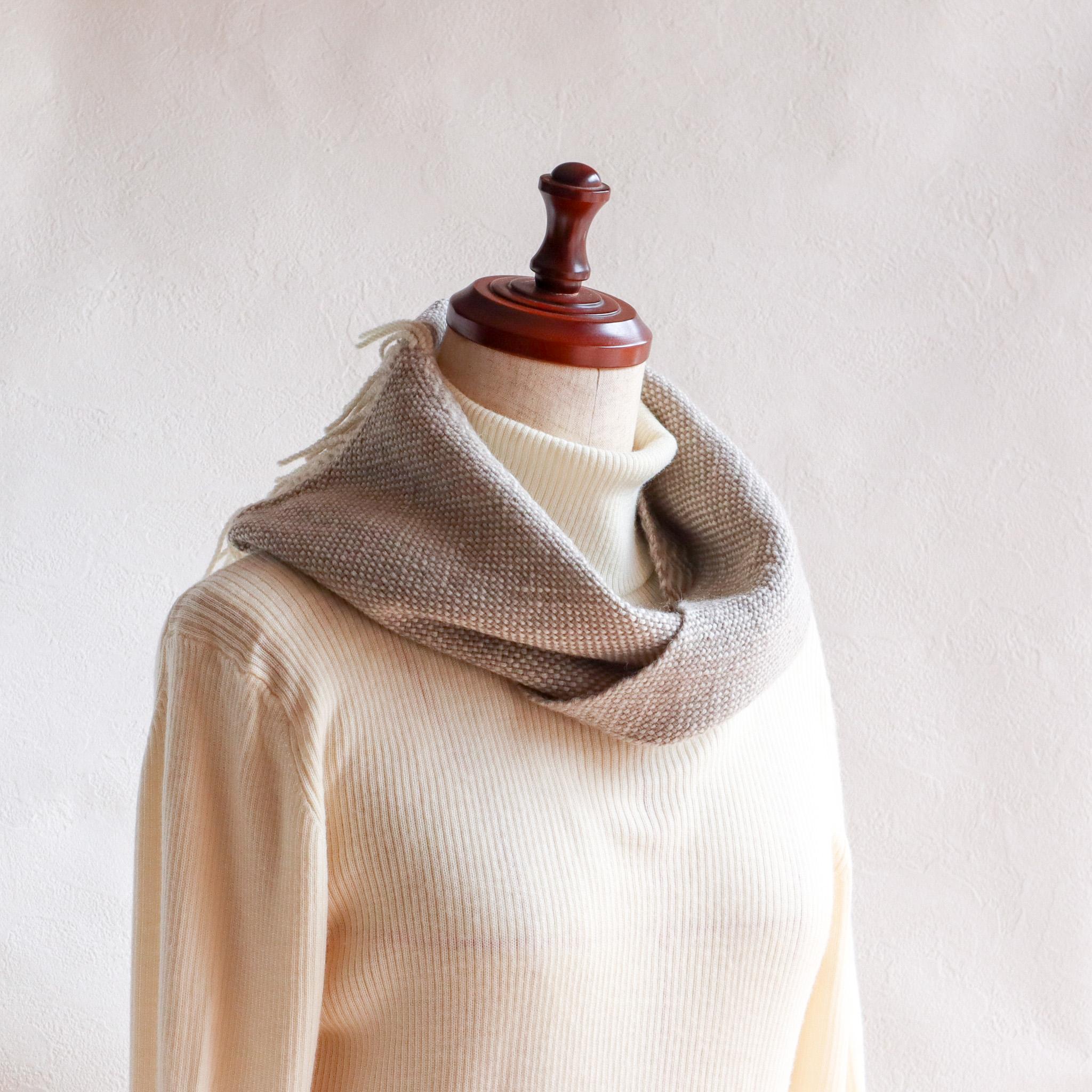 草木染め手織りスヌード(矢車)【ワケあり】