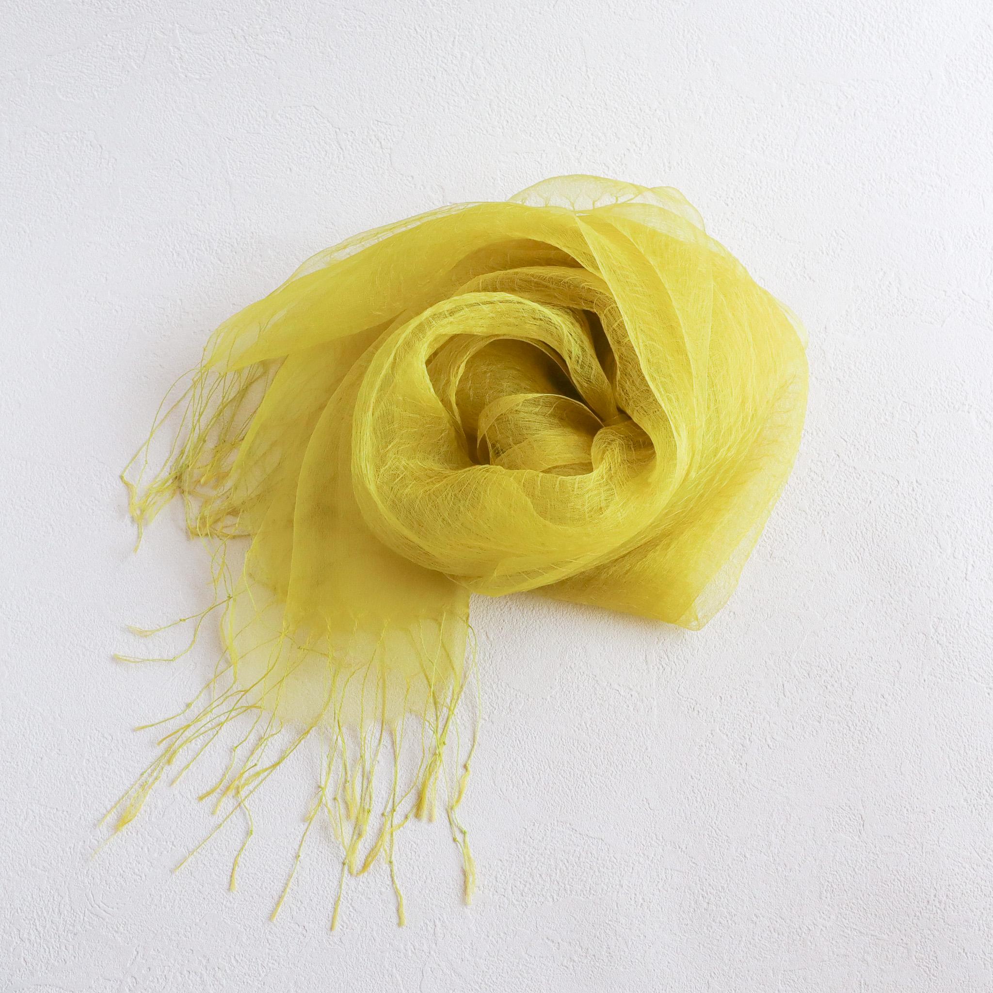 草木染めストール(ヒワグリーン) | 2枚目