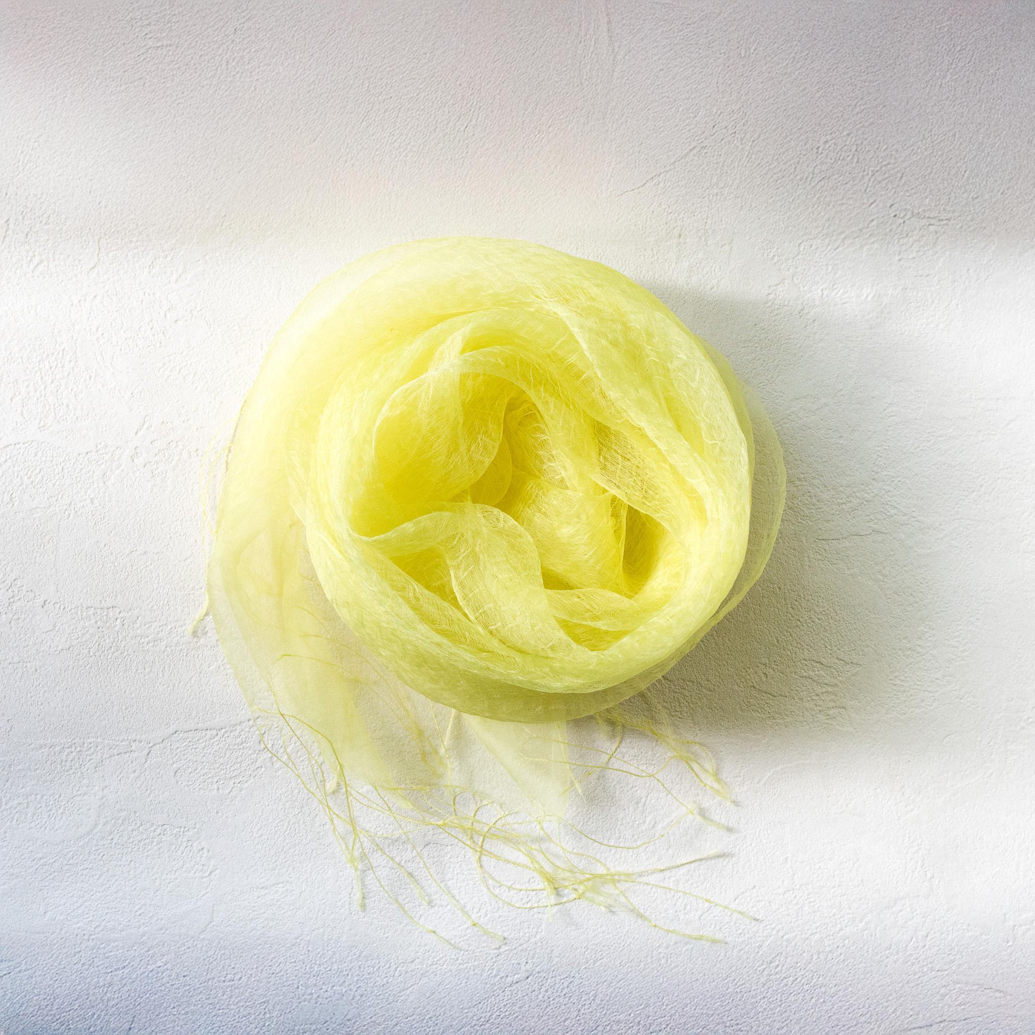 草木染めストール(さわやかイエロー) | 2枚目